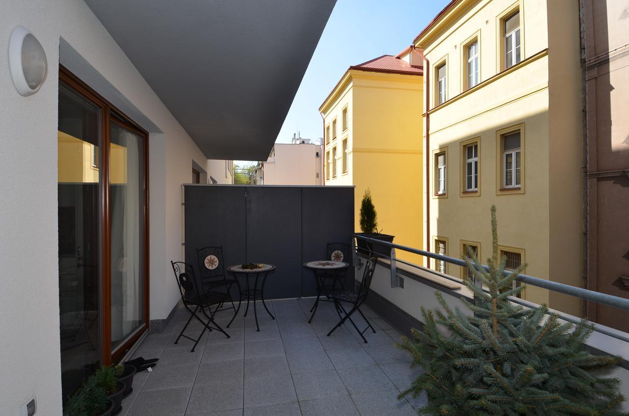 Apartman Mozartova Leilighet Praha Eksteriør bilde